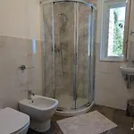 Con Piscina Su Terrazza Vista Mare 아파트 산레모