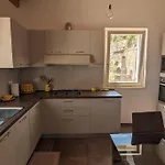 Con Piscina Su Terrazza Vista Mare 아파트