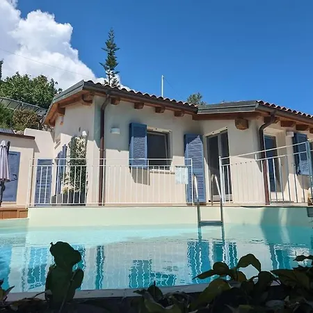 아파트 Con Piscina Su Terrazza Vista Mare *