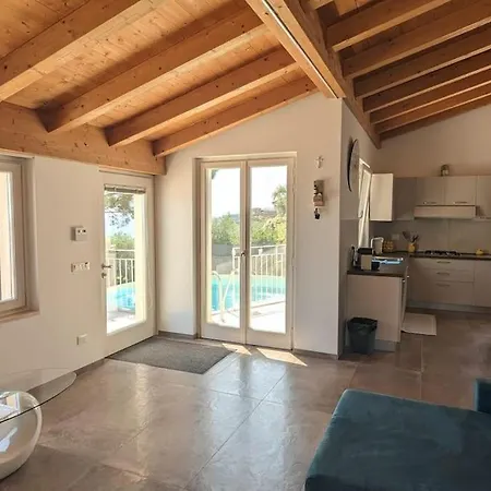 Lejlighed Con Piscina Su Terrazza Vista Mare