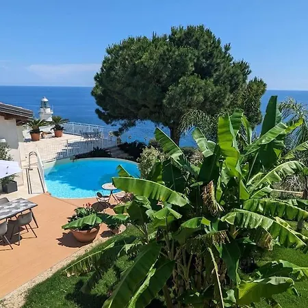 Con Piscina Su Terrazza Vista Mare San Remo